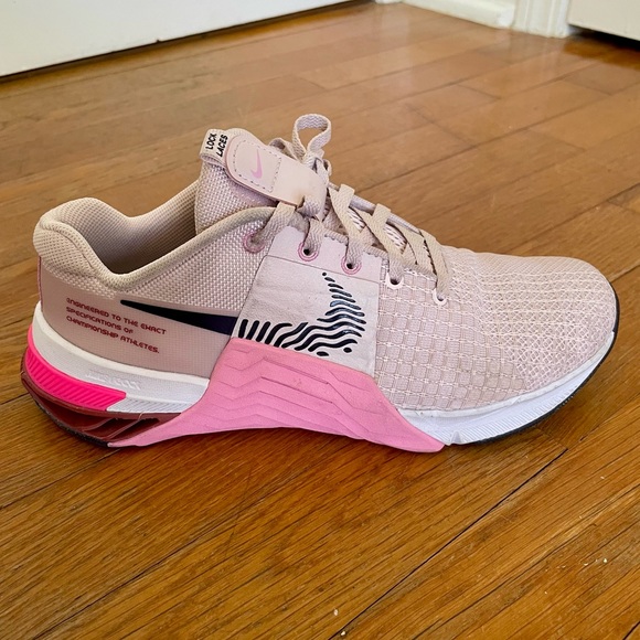 Nike Metcon 8 - Picture 6 of 9